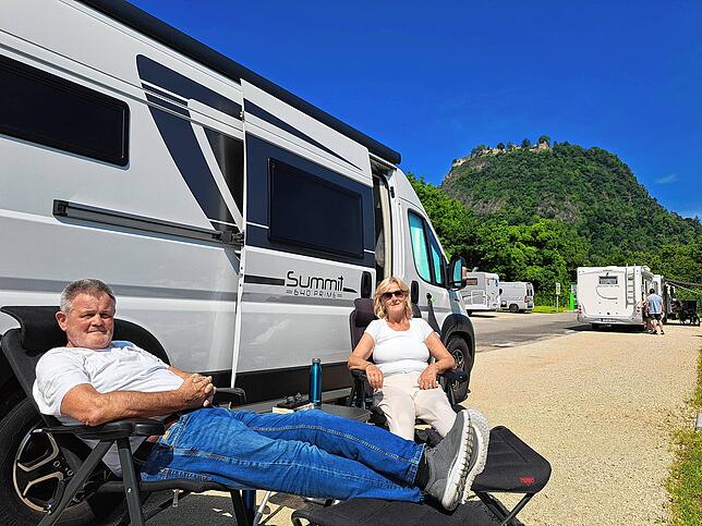 Bernhard und Renate Schönhardt aus St. Georgen waren schön öfter auf dem Wohnmobilstellplatz am Fuße des Hohentwiels. Seit der ...