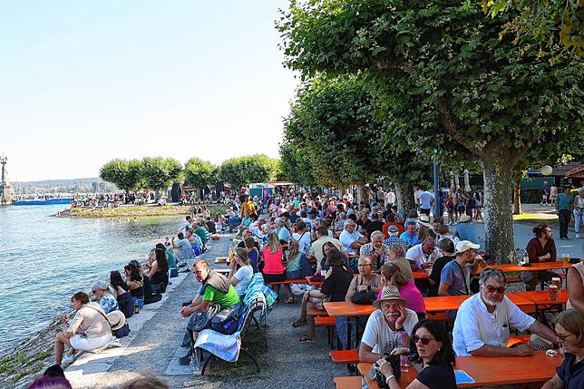 Bild 27: Ab zum Seenachtfest 2025 in Konstanz: Am Bodenseeufer ist schon viel geboten