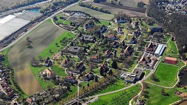 Hier war die Angeklagte zeitweise untergebracht: Blick aus der Luft auf das Reichenauer Zentrum für Psychiatrie (ZfP) (Luftbild vom 7. ...