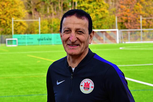 Bülent Polat (62) vom DTFV Bad Säckingen hat in jungen Jahren auch schon beim FC 08 Bad Säckingen, beim SV Weil, in Wallbach und ...