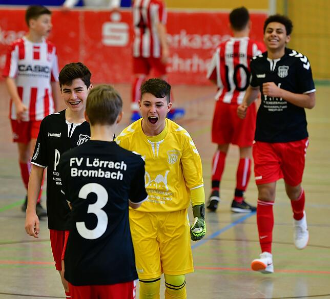 Bild 3: U15 des FV Lörrach-Brombach macht durch ein 8:1 gegen den FC Tiengen 08 den Gruppensieg klar