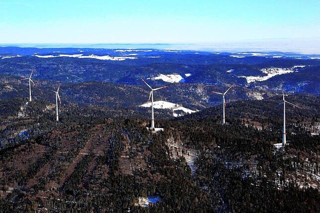 Der größte Windpark der Region befindet sich auf dem Rohrenkopf. Fünf Windräder produzieren hier Strom.