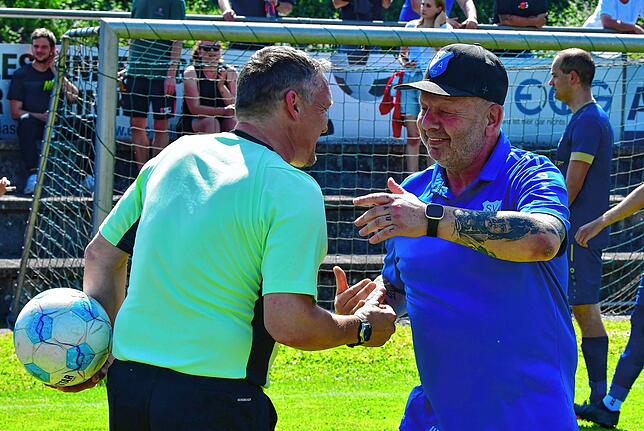 Bild 5: SV Albbruck besiegt den SV Eggingen mit 3:2 – und wir haben Fotos!