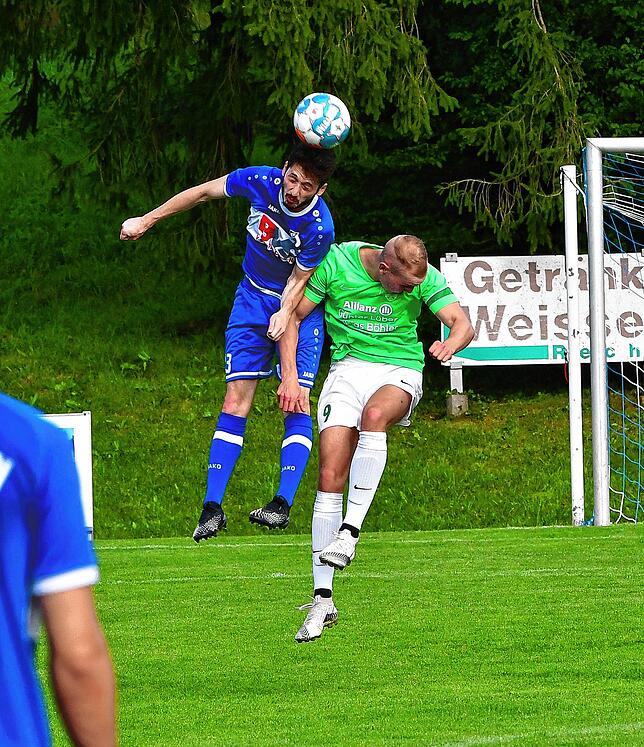 Bild 27: FC Erzingen besiegt Verfolger SG Mettingen/Krenkingen knapp mit 2:1 &ndash; und wir haben die Bilder!