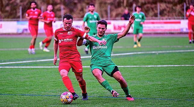 Bild 10: SV Waldhaus gewinnt 2:1 beim FC Schönau – und wir haben Fotos!