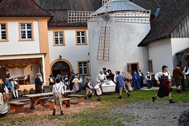 Bild 23: Bilderstory von Ursula Ortlieb der Premiere der Freilichtspiele „Die Schwarze Rose