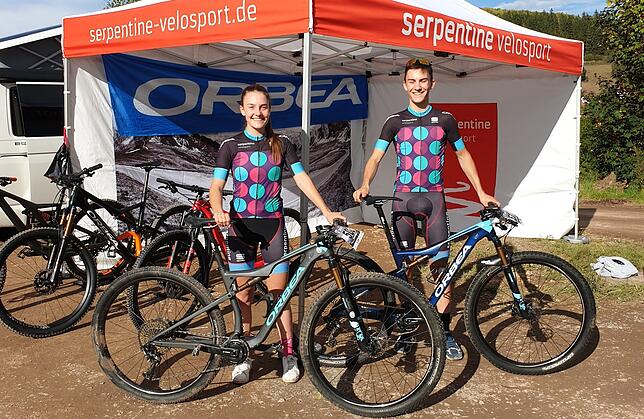 Top-Biker: Finja Lipp von der SG Rheinfelden wurde Deutsche U17-Meisterin im Trikot von Orbea Serpentine Velosport. Ihr Bruder Miron ...