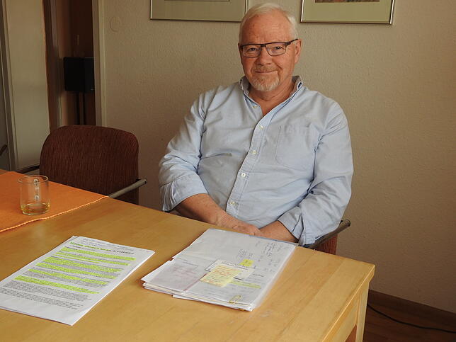 Klaus Graß aus Niederhof wurde bei der genauen Kontrolle seiner Abrechnungsunterlagen auf die zuviel berechneten Krankenkassenbeiträge ...
