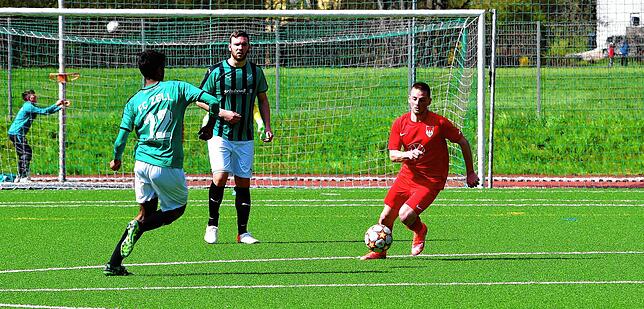 Bild 21: FC Zell besiegt den FC Tiengen 08 deutlich &ndash; und wir haben Bilder!