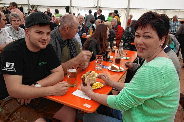 Bild 19: Bilder vom Sonntagsfrühschoppen beim Blütenfest in Oberteuringen
