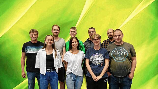 Der Vorstand der DJK-Handballer (von links): Wolfgang von Sperl (Vorsitzender), Nadja Janke (Spielersprecherin), Stephan Huber ...