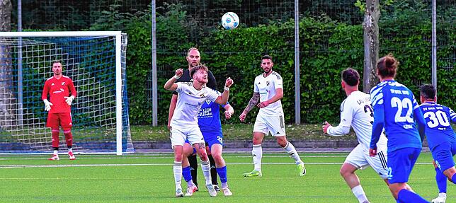 Bild 37: SV 08 Laufenburg spielt 4:4 beim SV Weil – wir haben Fotos!