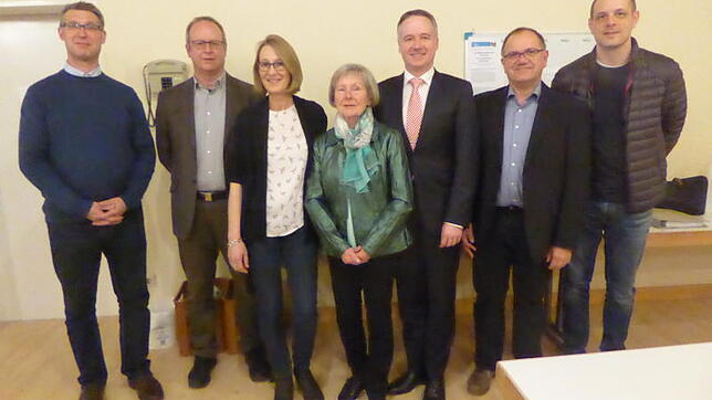 Das Leitungsteam des Freundeskreises Loreto Krankenhaus (von links): Bürgermeister Joachim Burger (Schriftführer), Hubert Lott ...