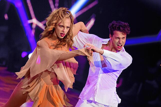 2023 gewinnt Anna Ermakova mit Profi Valentin Lusin die RTL-Show „Let‘s Dance“.