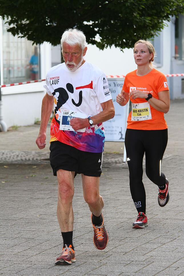 Bild 27: Omar Tareq gewinnt den 15. Trompeterlauf in Bad Säckingen &ndash; und wir haben die Bilder!