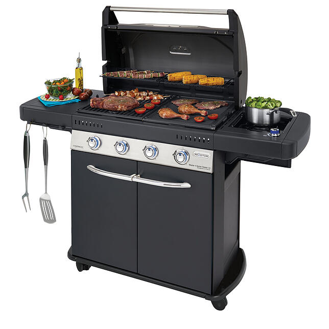 Großer Gasgrill mit vielen Möglichkeiten: der Master 4 Series Classic LXS von Campingaz. Preis: ab 800 Euro. Bild: Campingaz