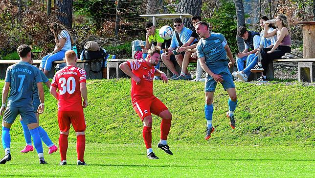 Bild 42: SV Jestetten gewinnt 3:1 beim FC Schlüchttal &ndash; und wir haben Bilder!
