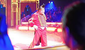 Der Circus Krone gastiert aktuell seit Donnerstag, 28. August, in Konstanz. Der SÜDKURIER hat mit mehreren Mitarbeitern über das Leben ...