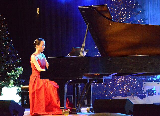 Beim Auftritt von Pianistin Tamako Murakami kommen die Freunde klassischer Musik voll auf ihre Kosten. Bild: Rita Bolkart