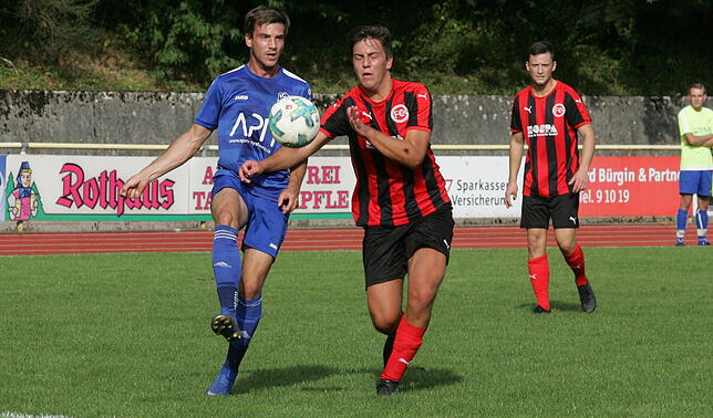 Bild 10: FC Geißlingen siegt beim FC 08 Bad Säckingen mit 2:0 &ndash; wir haben die Bilder!