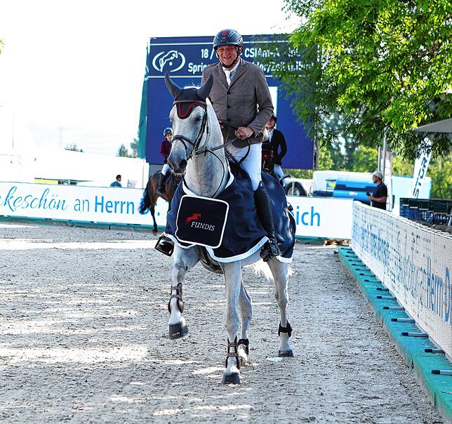 Bild 4: Reitsport pur beim Fest der Pferde am Freitag