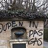 Auch antisemitische Sprüche waren auf dem Hauptfriedhof zu lesen.