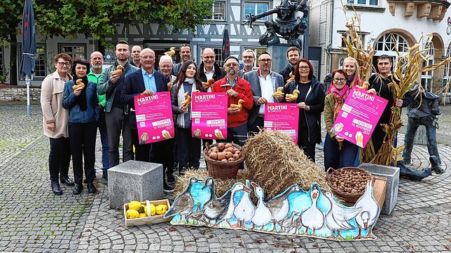 Bald ist wieder Martini-Markt, und zwar am Sonntag, 10. November. Die Teilnehmer freuen sich auf das Event, das zusammen mit einem ...