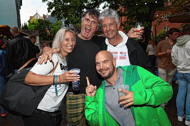 Bild 21: So stimmungsvoll war der Auftakt beim Konstanzer Weinfest 2025 – mit Bildern vom Fest