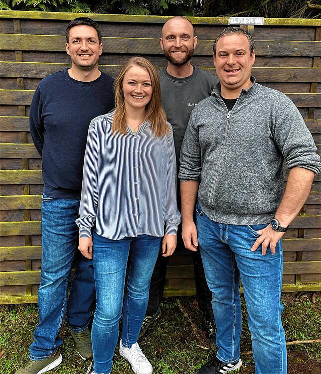 Das Zunftballteam will die bisherige Gestaltung belassen. Von links:Michael Brugger, Leonie Dieterle, Ralf Moßbrugger und Christoph Dold.
