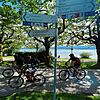 Der Bodensee Radweg (hier in Radolfzell) ist mit vier Sternen durch den ADFC ausgezeichnet. Er soll aber noch besser werden. Daran ...