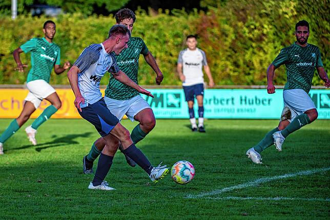 Bild 9: VfB Waldshut gewinnt mit 4:0 gegen den FC Zell &ndash; und wir haben Bilder!