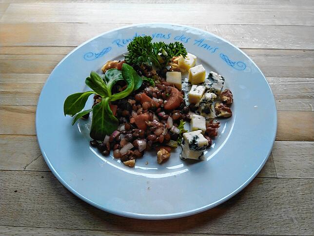 Linsensalat mit Blauschimmelkäse, von Roland Wallisch.