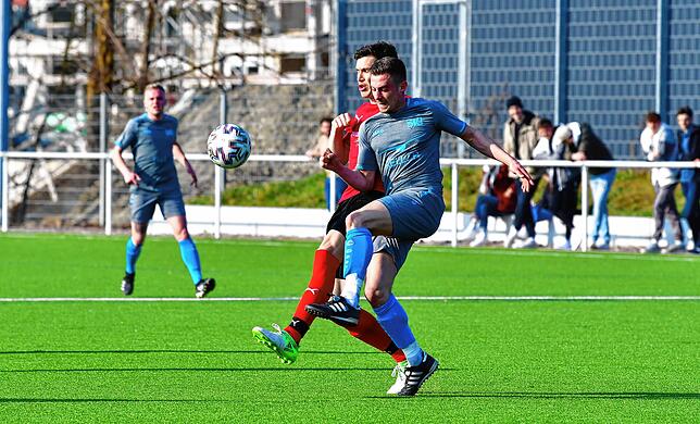 Bild 11: SV Jestetten gewinnt das Derby gegen den FC Hochrhein mit 2:1 &ndash; und wir haben Bilder!