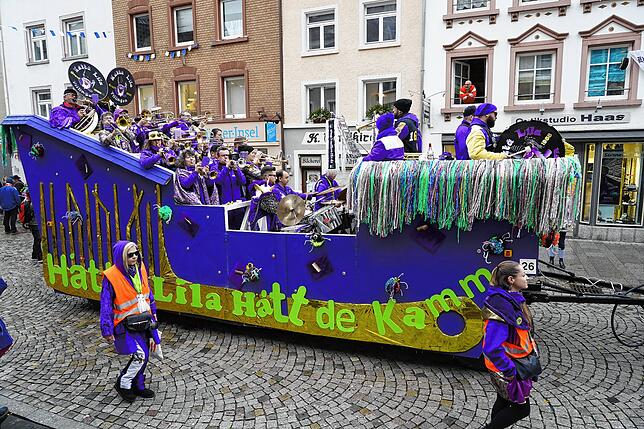 Bild 39: Bilder-Story: So ist die Katzenmusik am Fasnet-Montag in die Stadt einmarschiert