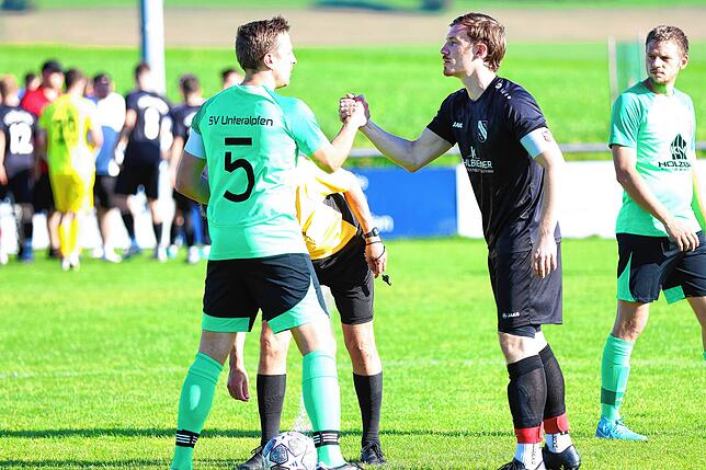 Bild 3: FC Bergalingen gewinnt mit 2:0 beim SV Unteralpfen – und wir haben Fotos!