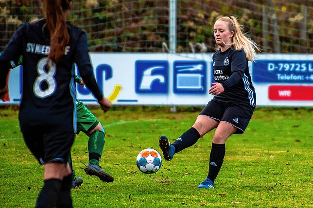 Bild 32: Fußballerinnen des SV Niederhof besiegen die SG Marbach II &ndash; und wir haben Bilder!