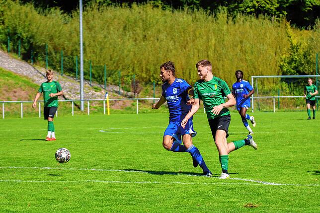 Bild 4: SV Karsau gewinnt das Aufsteiger-Derby gegen den SV Herten II mit 2:0 &ndash; und wir haben Bilder!