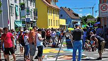 Die Kunstmeile wird beim Street-Art-Festival in Blumberg von tausenden Besuchern bevölkert. Am zweiten Juli-Wochenende wird das Ereignis ...