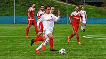 Wieder in der Heimat: Nicolas Gamp, hier beim 0:0 gegen den FC Wallbach am 24. Oktober 2015, verlässt den SC Konstanz-Wollmatingen und ...