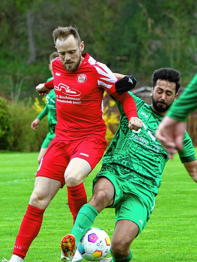 Bild 26: Die besten Bilder vom Bezirkspokal-Viertelfinale zwischen dem TSV Aach-Linz und dem FC RW Salem
