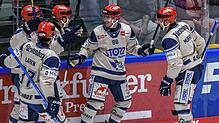 Die Schwenninger Wild Wings behalten gegen die Löwen Frankfurt in der Overtime die Nerven und feiern damit den zweiten Sieg in Folge.