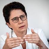 Marion Gentges (CDU), Ministerin der Justiz und für Migration in Baden-Württemberg, sieht das Problem der Landkreise und Kommunen ...