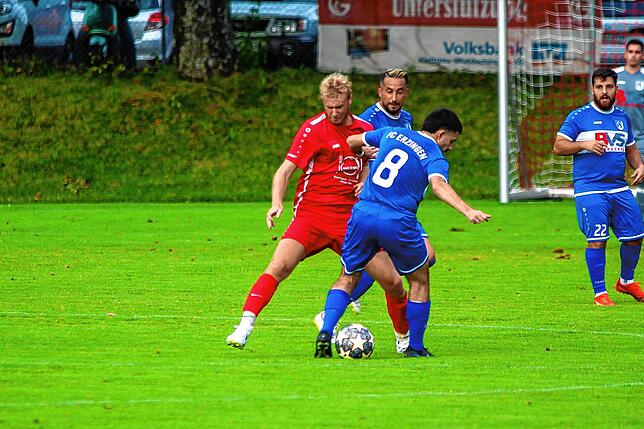 Bild 4: FC Erzingen gewinnt Pokal-Derby beim FC Grießen mit 3:0 – und wir haben Bilder!