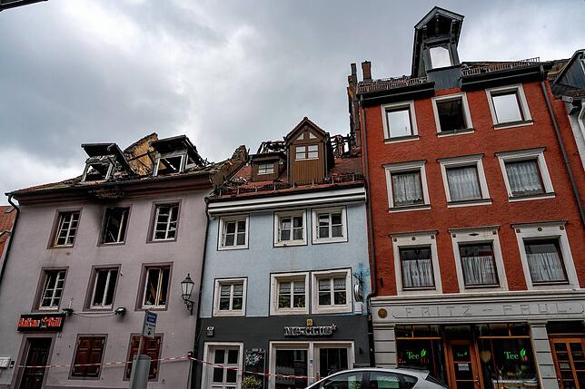 Diese drei Gebäude in der Gerberstraße sind massiv betroffen, im Gespräch ist auch ein Abriss.