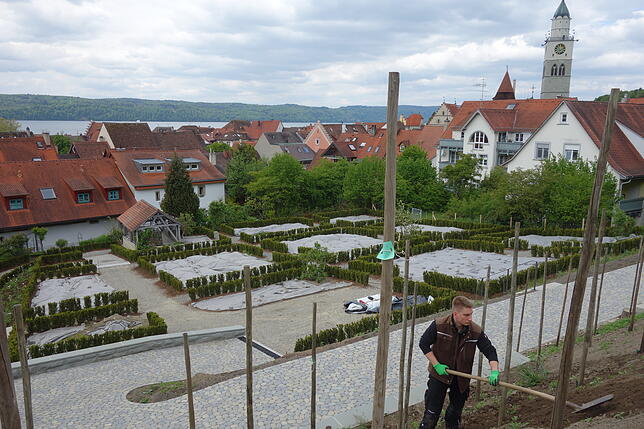 In den Menzinger Gärten wird sich die Burgenstadt nach Auskunft des Bürgermeisters mit einem eigenen Pavillon über den gesamten ...