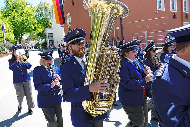 Bild 16: Scheunenfest 2025: Jubiläumsumzug und mitreißende Open Air Musik in Hüfingen-Sumpfohren