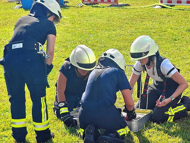 Bild 36: Tolle Stimmung und buntes Programm: Kreisfeuerwehrtag in Gottmadingen bietet Können und Spektakel