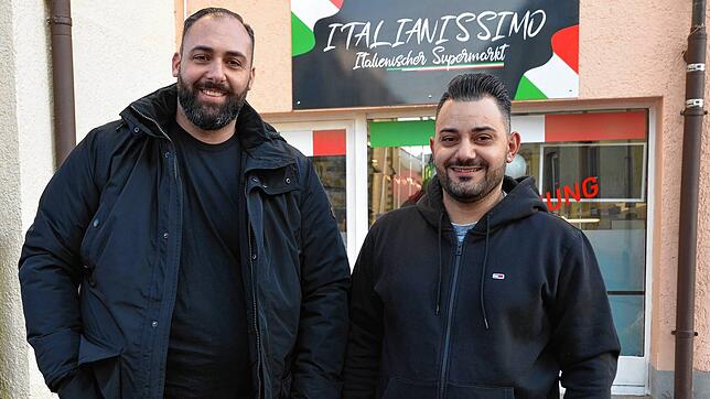 Roberto Vetrano und Andrea Cesare Morello bieten in ihrem neu eröffneten Geschäft nur Produkte aus Italien an.