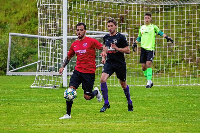 Bild 15: SV Buch setzt sich mit 4:1 gegen den FC Hochrhein durch &ndash; und wir haben die Bilder!