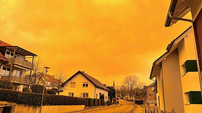 Saharastaub in Radolfzell Güttingen.